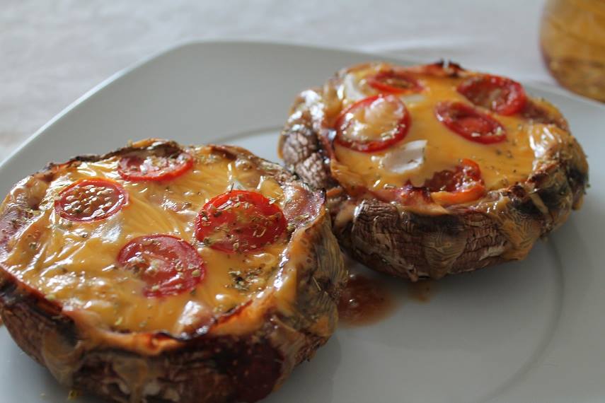 Mini Pizzas com base de cogumelos Portobello